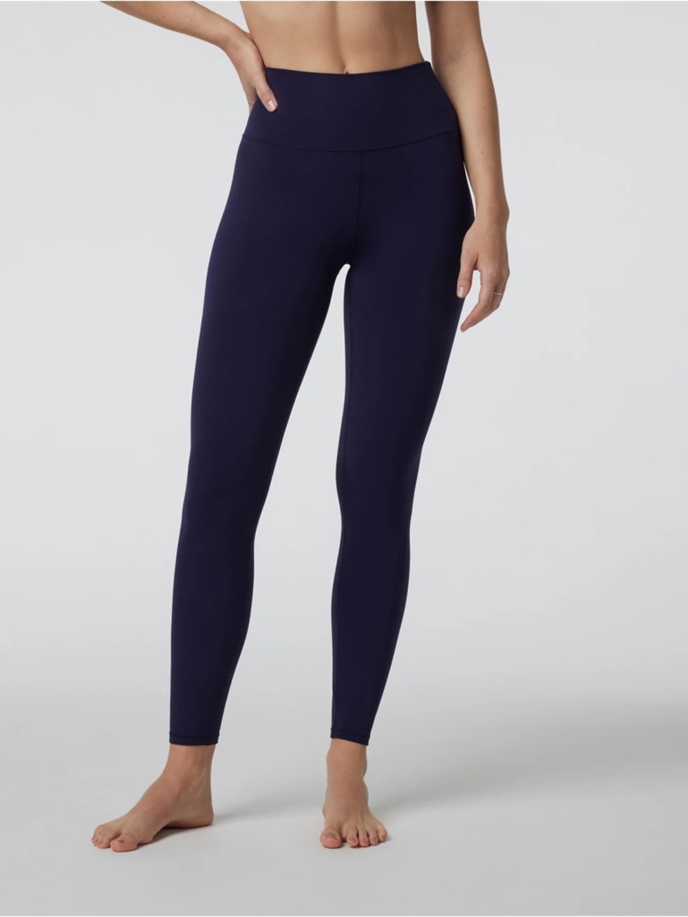 NWT Vuori all the feels High-Rise Leggings in jet size large